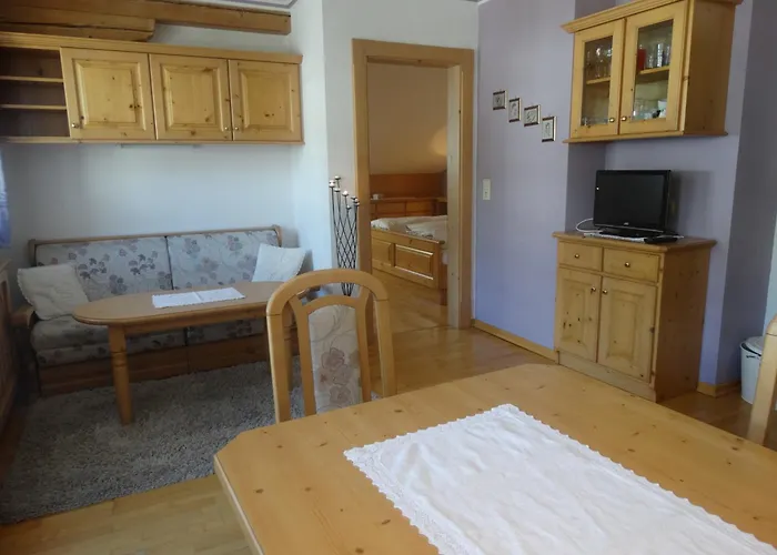 贝格曼公寓 公寓 *